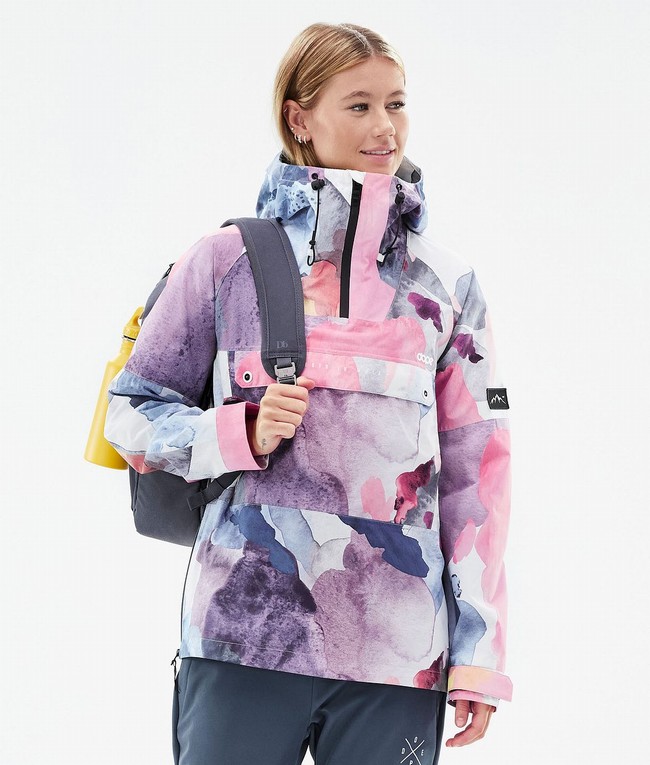 Women Dope Hiker Light W Outdoor Jackets Multicolor | JTFRHZE-57