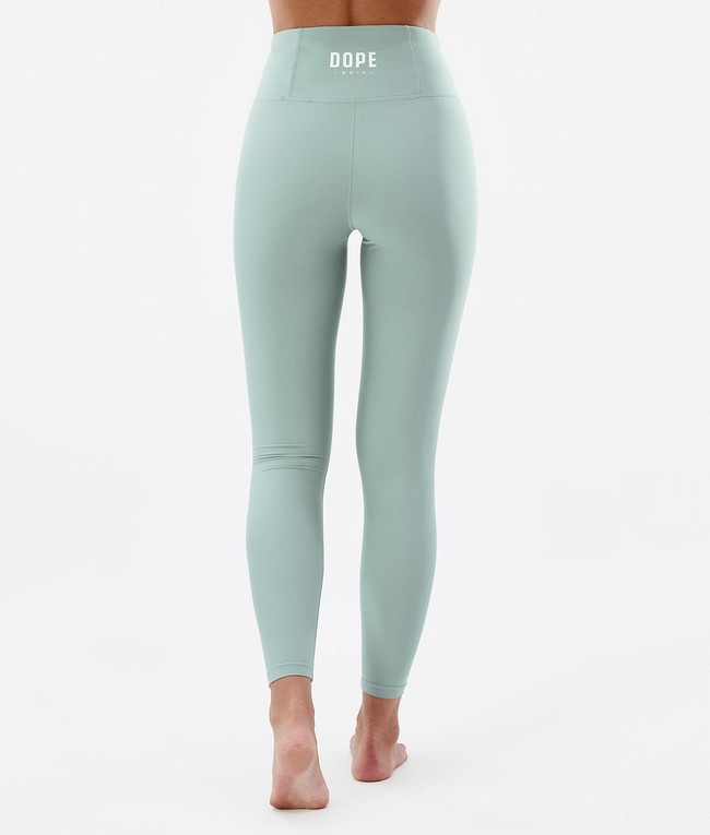 Women Dope Snuggle W 2022 Base Layer Green | NTRAVJI-37