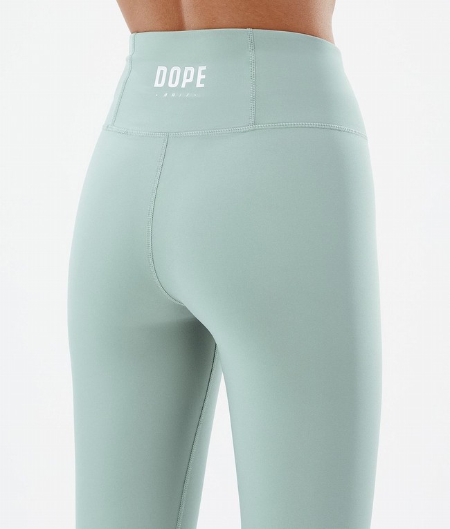 Women Dope Snuggle W 2022 Base Layer Green | NTRAVJI-37