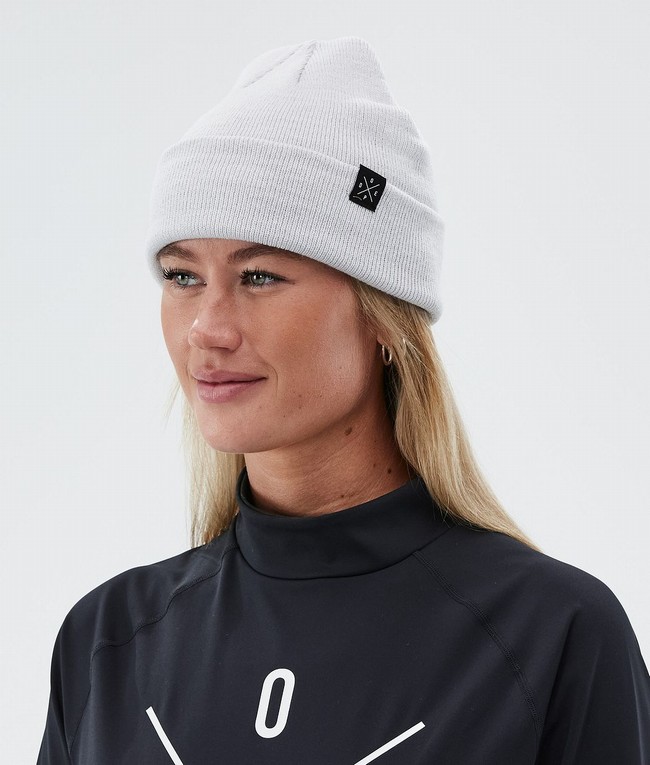 Women Dope Solitude 2022 Beanie Light Grey | MLAIOPK-97