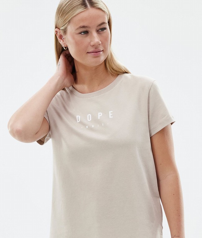 Women Dope Standard W T-shirts Brown | MPIXBLG-32